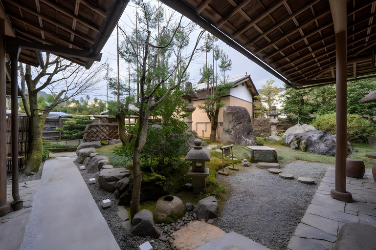 Others 5, RYOKAN YAMAZAKI , Kyoto