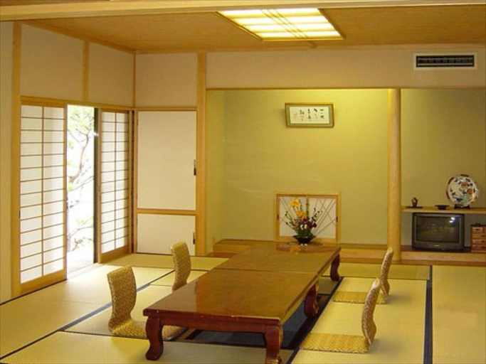 Others 4, Rokugatsu-no-Mori Auberge, Sano
