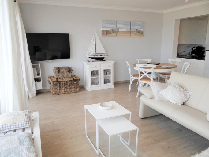 Others 5, Apartment in Nieuwpoort with Ocean Views, West-Vlaanderen