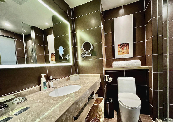 Bathroom 3, Atour Hotel Chongqing Shapingba High-Speed Railway Station Sanxia Square, Chongqing