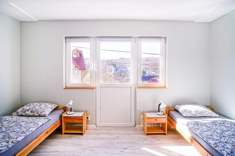 Bedroom 3, Willa Kwiatowa, Krosno