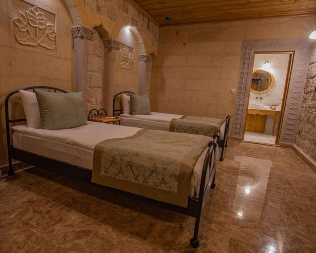 Bedroom 3, Cratus Stone Palace , Nevşehir