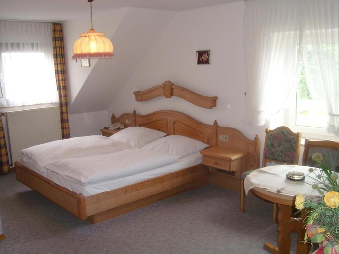 Bedroom 3, Dreischläger Hof, Neuwied