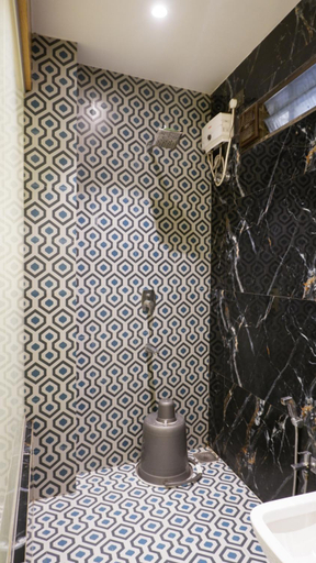 Bathroom 4, Hotel Kwality Inn By Naivedhya Treat, Thane