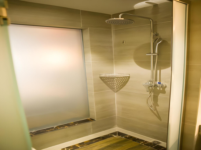 Bathroom 3, GreenTree Eastern Hotel Handan Daming Bus Station, Handan