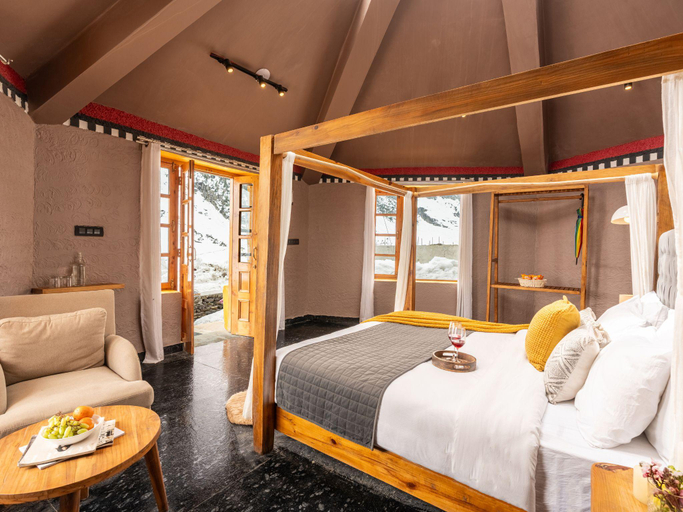 Bedroom 2, Moustache Koksar Luxuria, Sissu, Lahul & Spiti