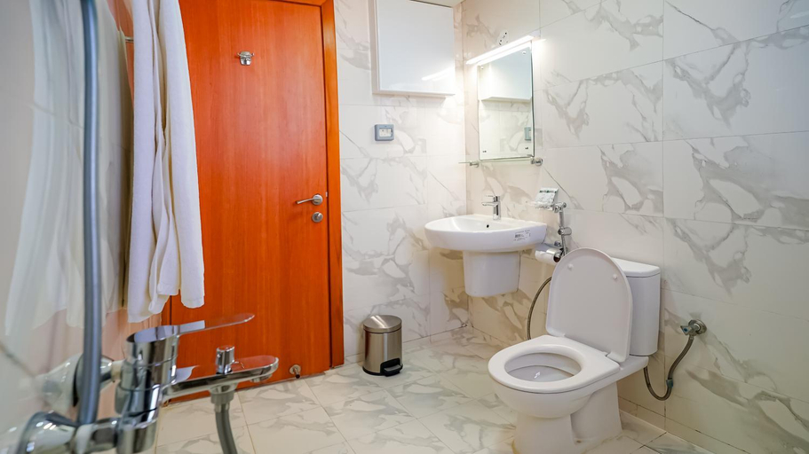 Bathroom, Express City Hotel, Al Wusta