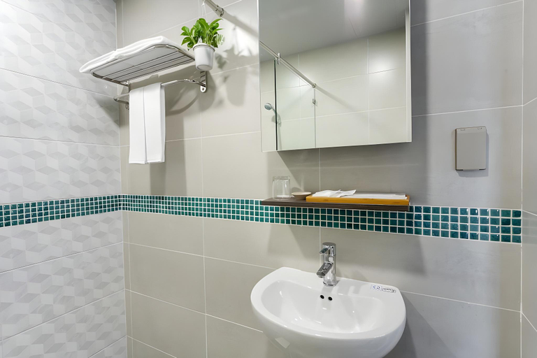 Bathroom 4, La Regatta Boutique Residences, Ho Chi Minh City