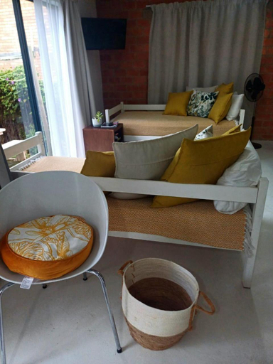 3, Anna's Place, Cacadu