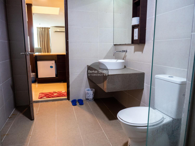 Bathroom 2, Berkat Studio (Kota Bharu City Point), Kota Bharu