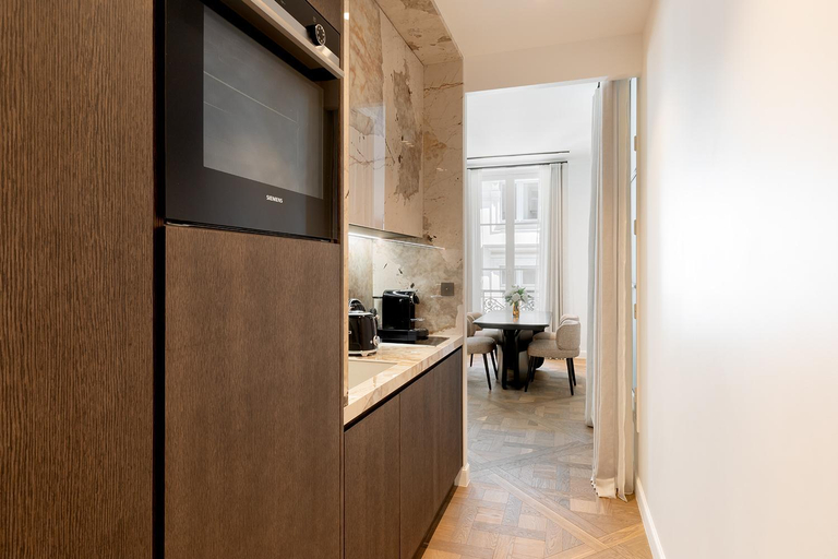 Others 5, Oniri - Serviced Apartments in Louvre - Rue de Richelieu, Paris