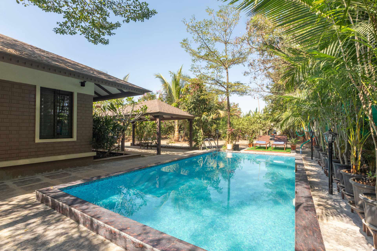 Sport & Beauty 4, StayVista at Farmhouse Retreat, Nashik