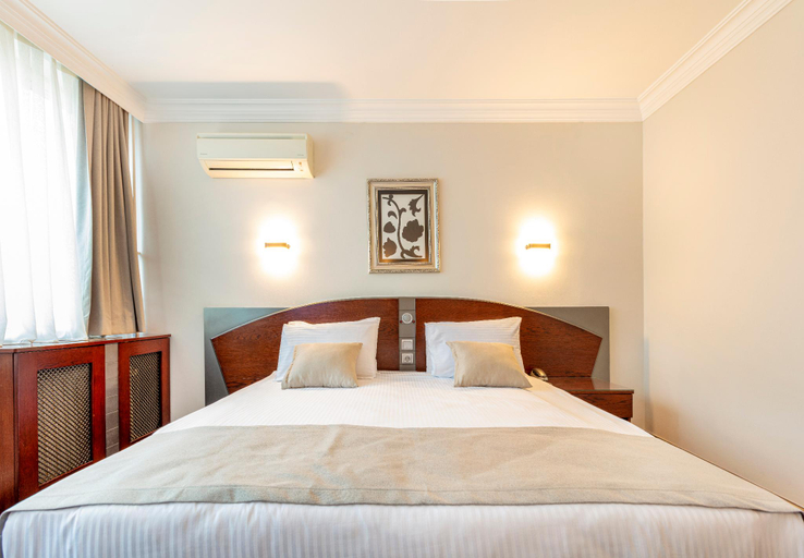 Bedroom 4, Otel Kaya, Konak
