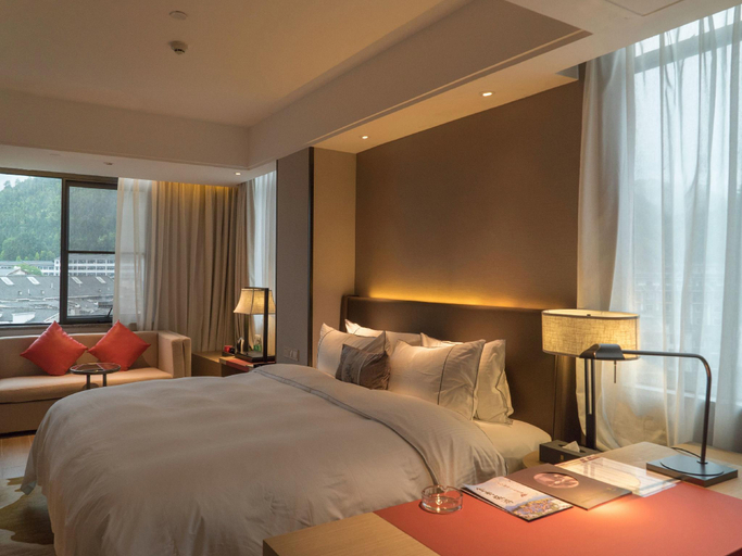 Bedroom 1, Echeng Hotel Laibing Jinxiu Shuidian Tower, Laibin