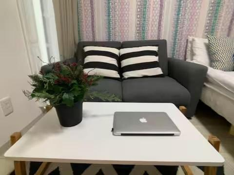 4, COMMA HOUSE Nishi-Ikebukuro 102, Toshima
