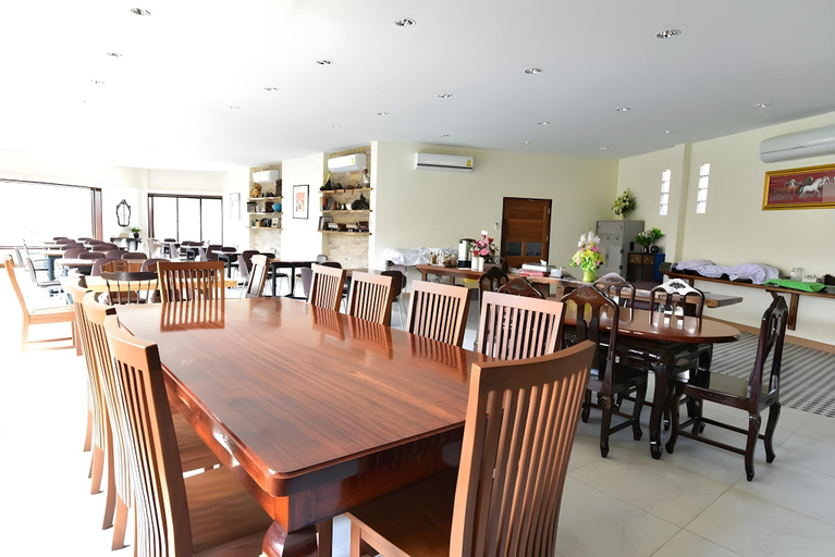 Food & Drinks 4, Mamaungpaa Hill resort, Takhli