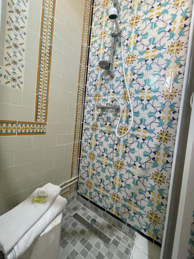 Bathroom 3, Dar Morjana, Akouda