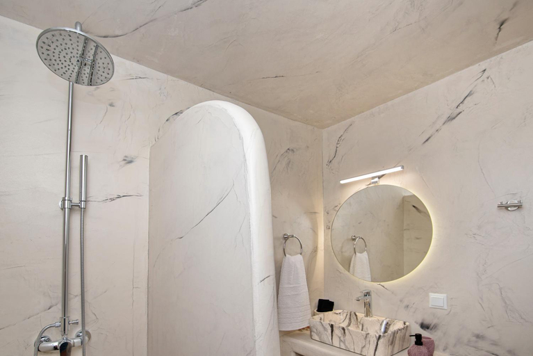 Bathroom 3, Moustakas Beach Apartments, South Aegean