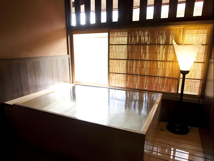 Bathroom, Yagyu no Sho, Izu