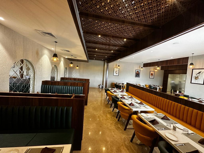 Food & Drinks, HOTEL LAMP INN, Panchkula