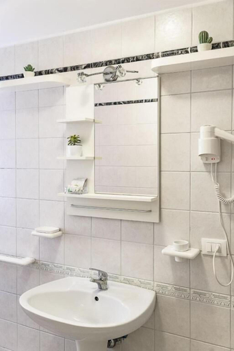 Bathroom 5, B&B Felicioni, Rome