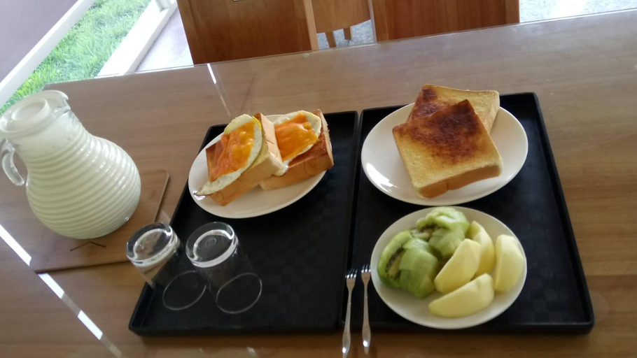 Food & Drinks, Brown No.3 B&B, Taitung