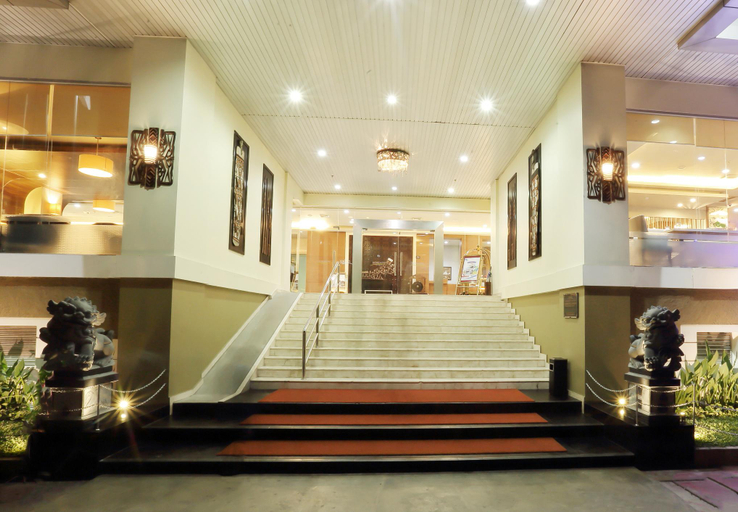 Public Area 2, Swiss-Belexpress Jayapura, Jayapura
