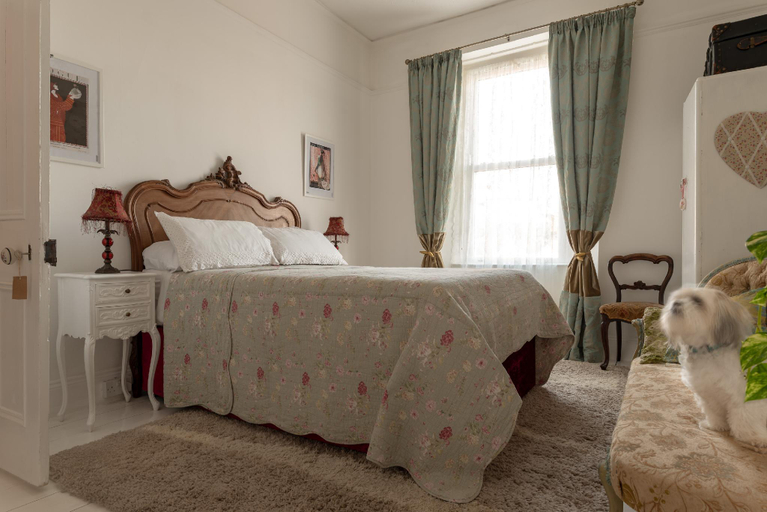 Others 2, The Birches - Luxurious Villa ideal for families, Torbay