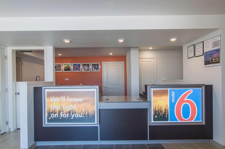 Public Area 2, Motel 6 Liberal, KS, Seward