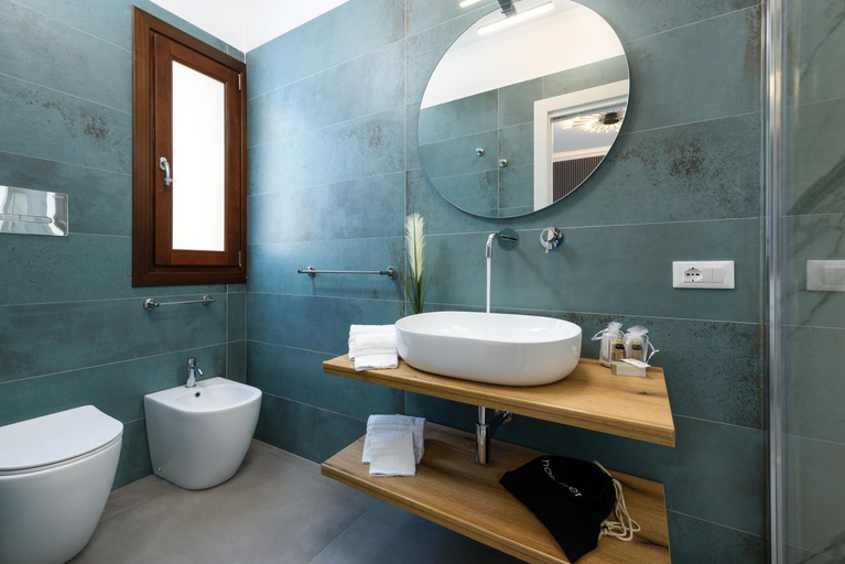 Others 3, Bedda Luna B&B, Trapani