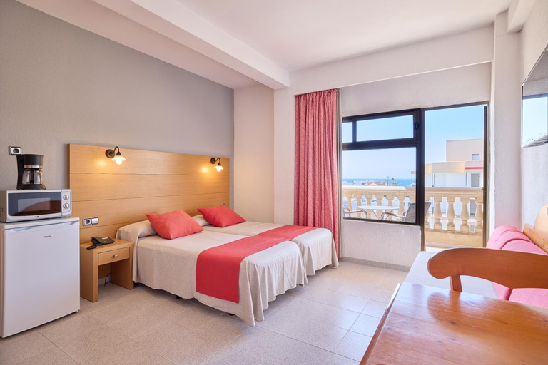 3, Apartamentos Isla Del Sol, Baleares