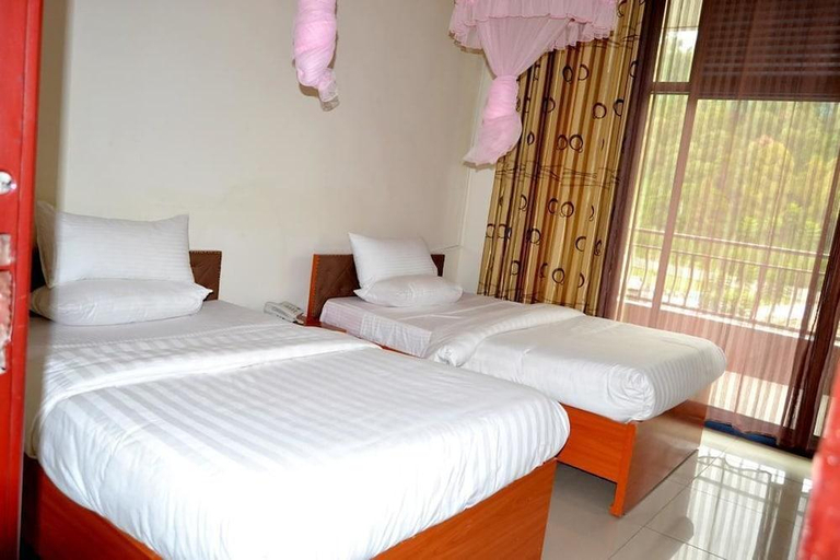 Bedroom 2, Western Mountain Hotel, Rubavu