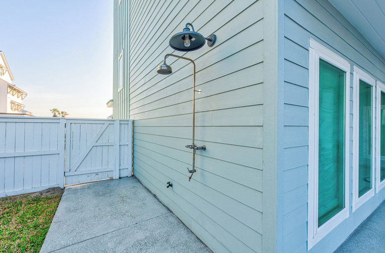 Exterior & Views 2, BeachHouse Bliss by Silver Sands Vacation Rentals, Nueces