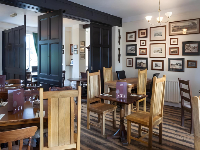 Food & Drinks 4, The Trusty Servant, Hampshire
