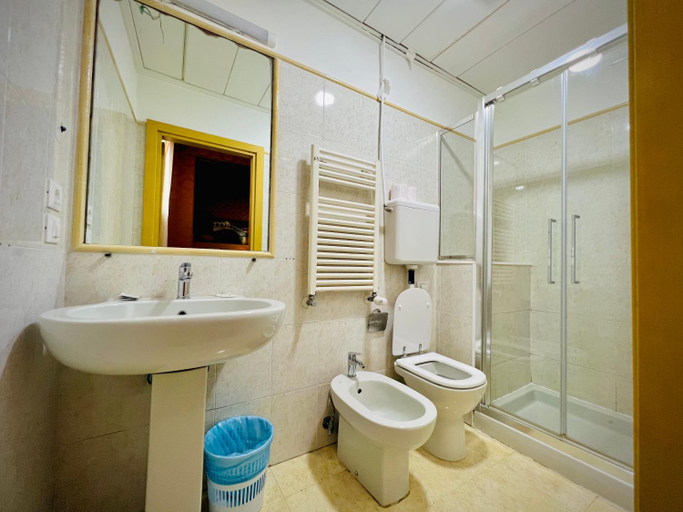 Bathroom 3, CASA BANON, Venezia