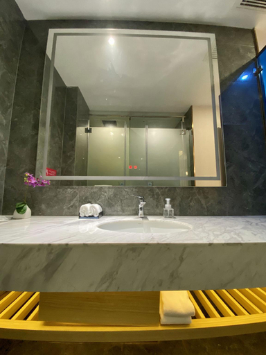 Bathroom 3, Echarm Hotel Wuhan Wusheng Road Metro Station Cade Square, Wuhan