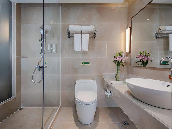 Bathroom, Vienna Hotel Guizhou Liupanshui Shuicheng Ancient Town, Liupanshui