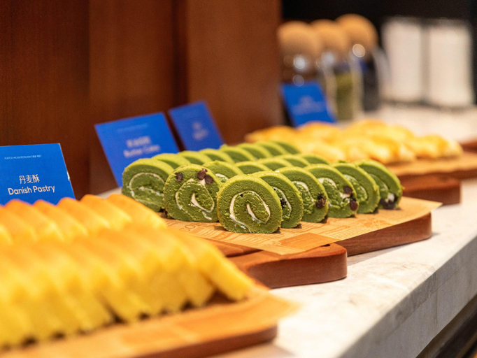 Food & Drinks 5, Atour X Hotel Haikou Guoxing Avenue Sunmoon Plaza, Haikou
