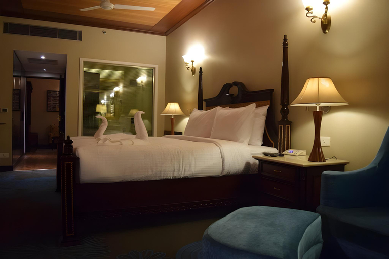 Bedroom 2, The Piccadily Hotel Chandigarh, Chandigarh