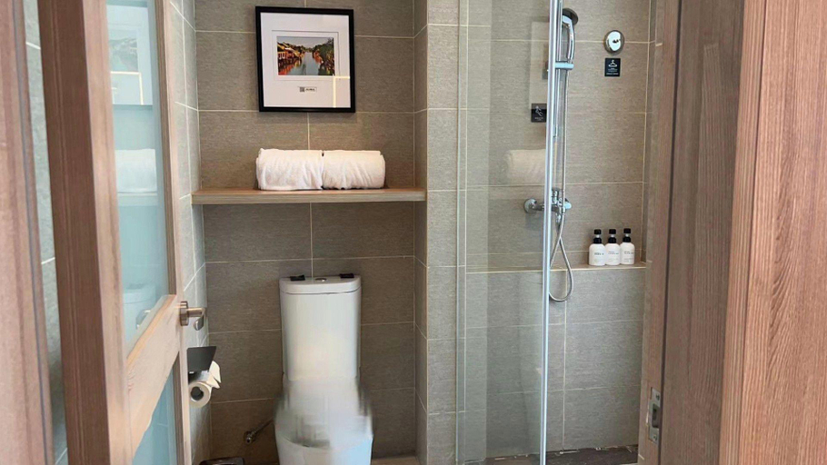 Bathroom 3, Atour Hotel Tongxiang Zhenxing Road, Jiaxing