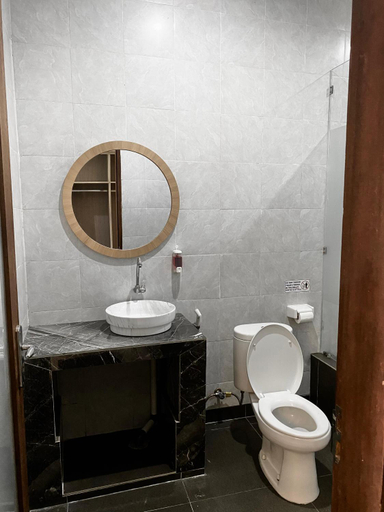Bathroom 5, Padang-Padang Sari Homestay, Badung