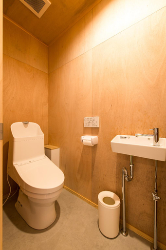 Bathroom 3, Mitsu Meets, Matsuyama