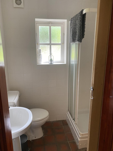Bathroom 3, The Stables, Staffordshire