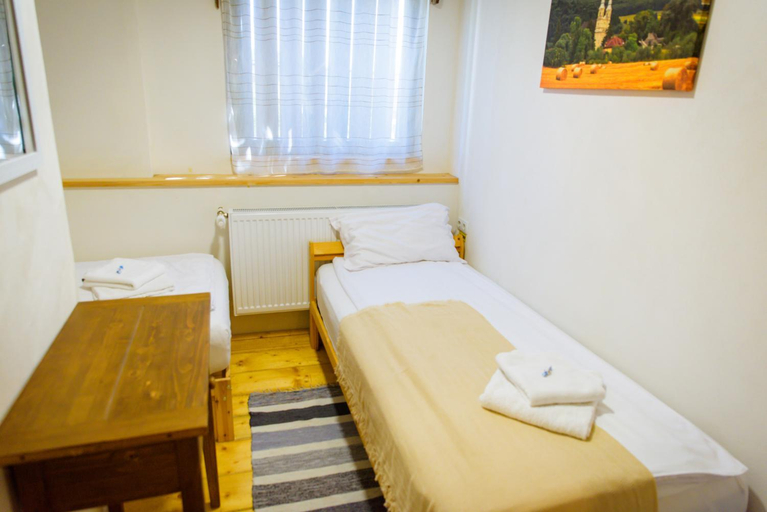 Bedroom 2, Valaszut Fogado, Pauleni-ciuc