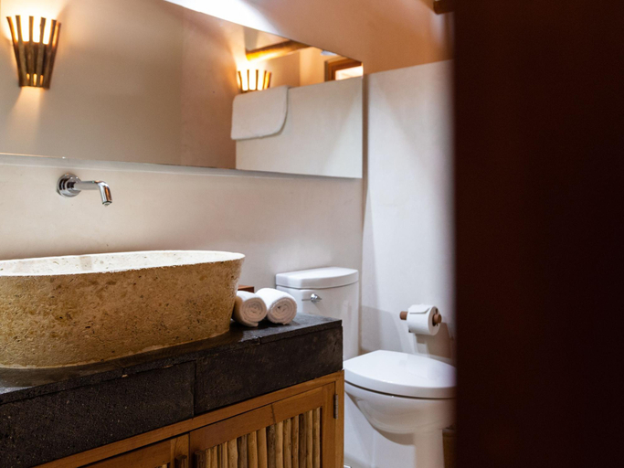 Bathroom 5, Aldea Kuka, Luxury Eco Boutique Hotel, Lázaro Cárdenas