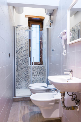 Others 5, Toledo Bright Apartment by Wonderful Italy, Napoli