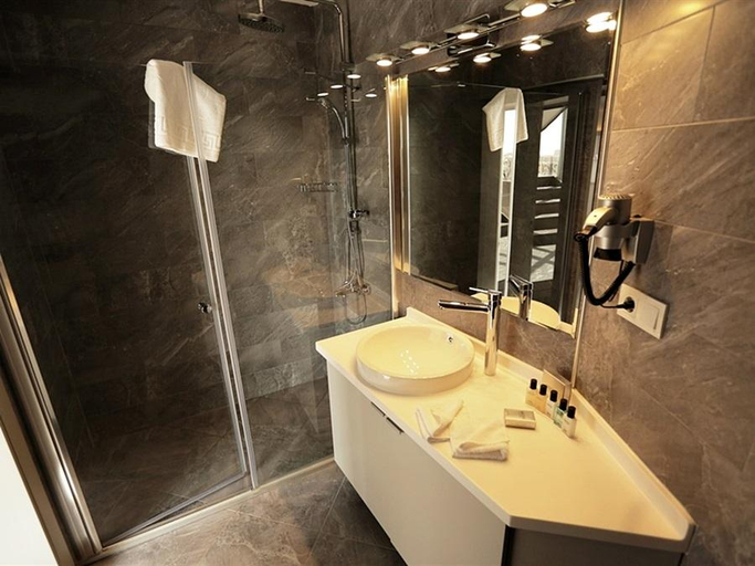 Bathroom 3, Star of Istanbul Residence, Beşiktaş