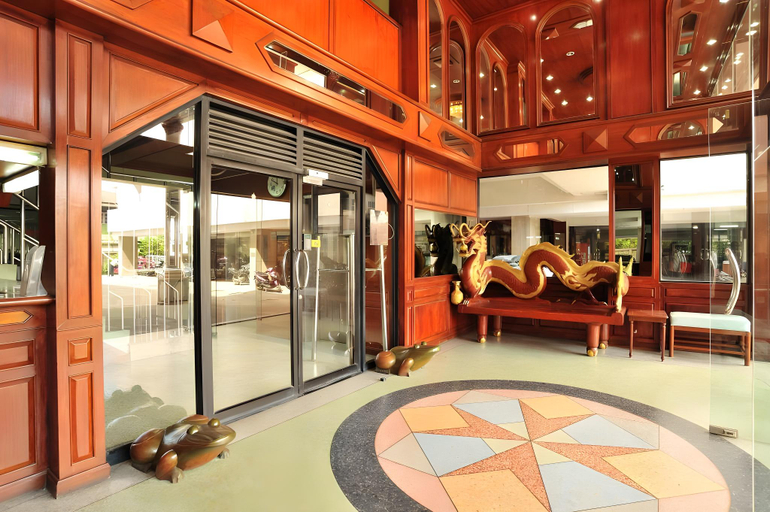 Others 5, AP apartment om noi, Krathum Baen