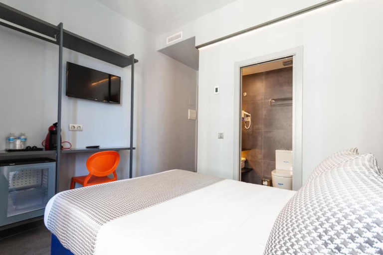 Bedroom 3, Hostal Carmen, Madrid