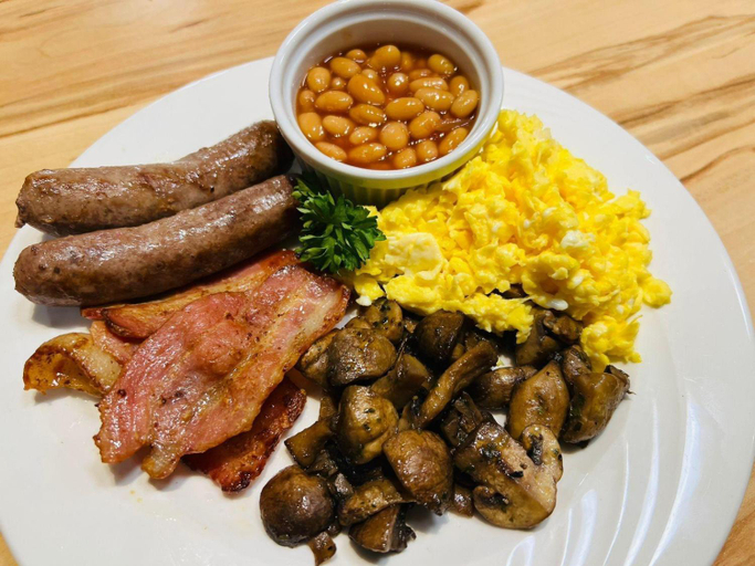 Food & Drinks, Europa Bed and Breakfast, Buffalo City
